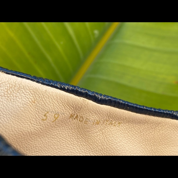 PRADA Patent Leather Bow Ballet Flats Navy Blue - Picture 7 of 9